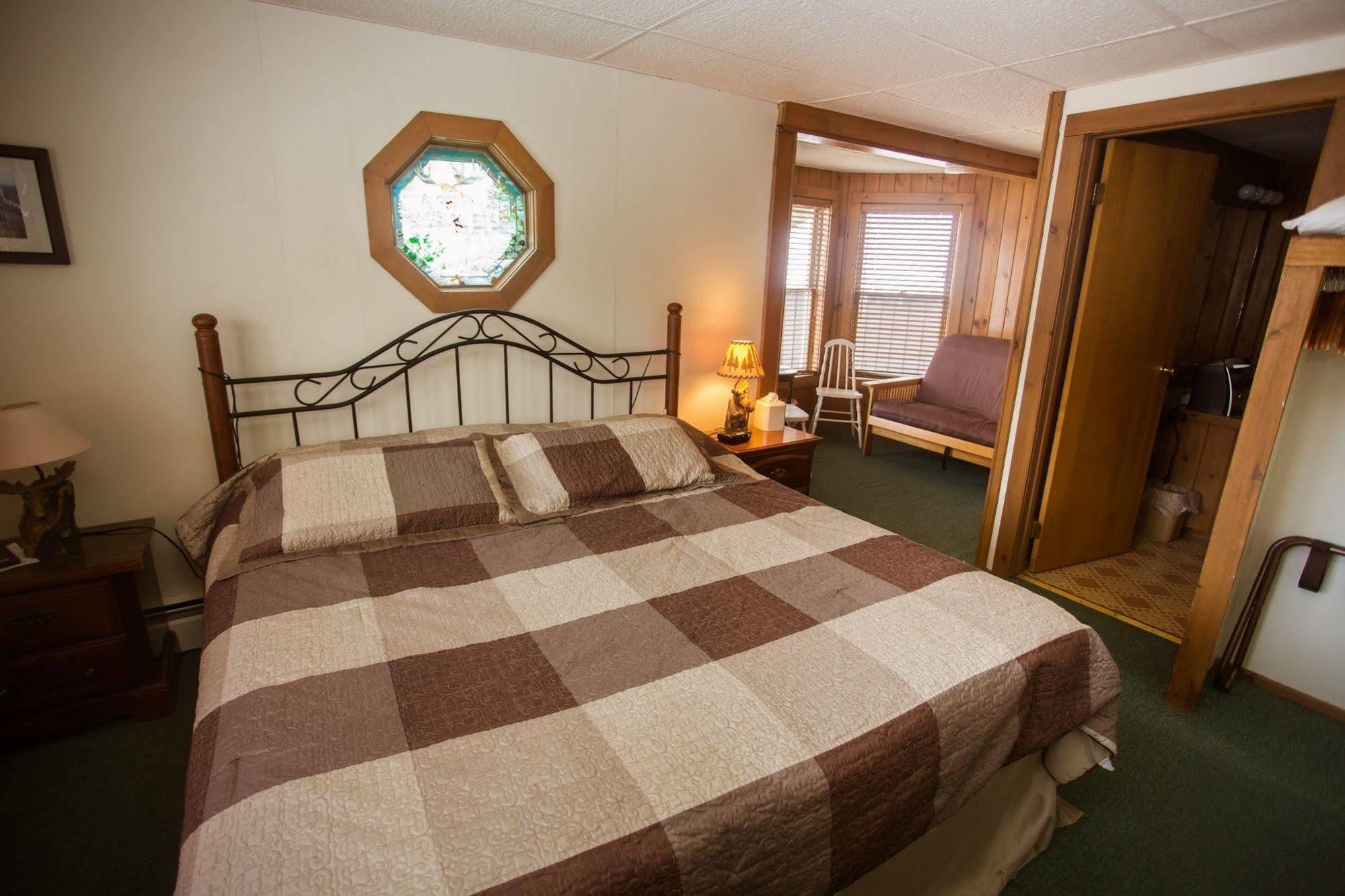The Inn 3*